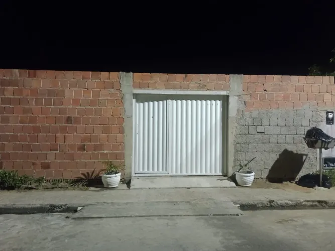 VENDO UMA CASA NO ANTÔNIO LINS E ACEITO TROCA EM OUTRA CASA EM MACEIÓ 