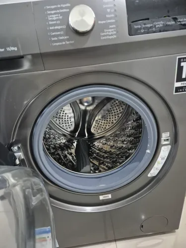 Máquina Lava e Seca Hisense 13kg
