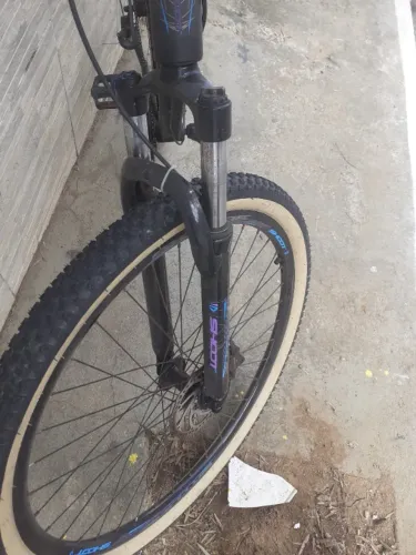 Bicicleta com marcha