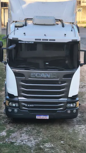 Cavalo mecânico Scania R 440