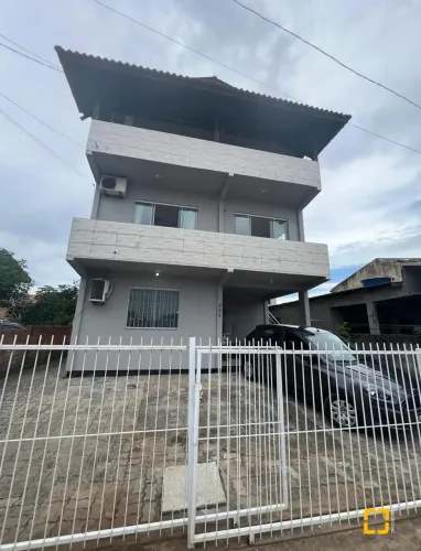 Brognoli Vende - Prédio com 5 Apartamentos à Venda