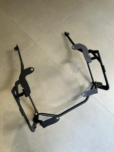 Suporte para Baús Laterais