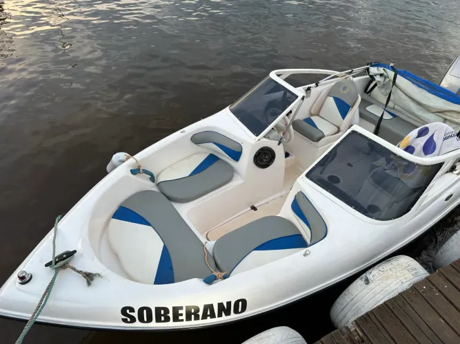 Vendo linda Focker 160