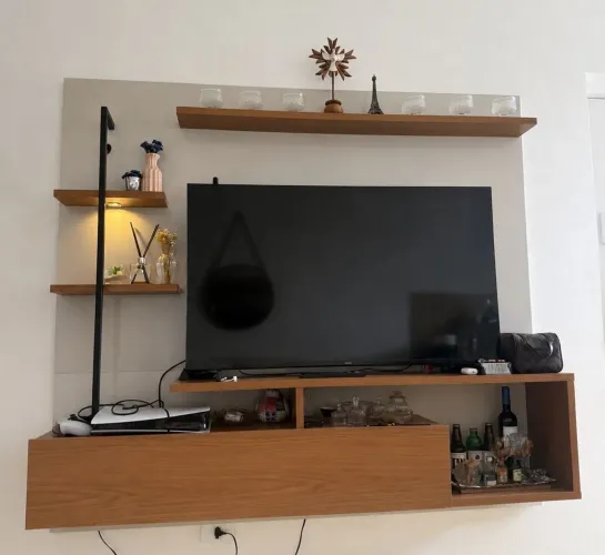 PAINEL PARA TV com ATÉ 65 polegadas. 