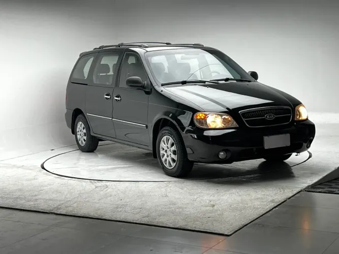 Kia Motors Carnival 2.5 V6 2005