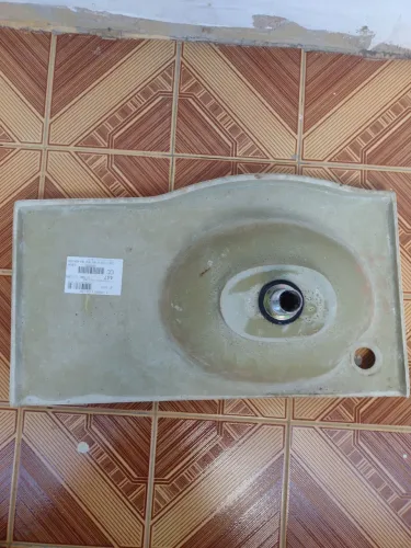 Vendo pia de canto cor bege, usada valor150