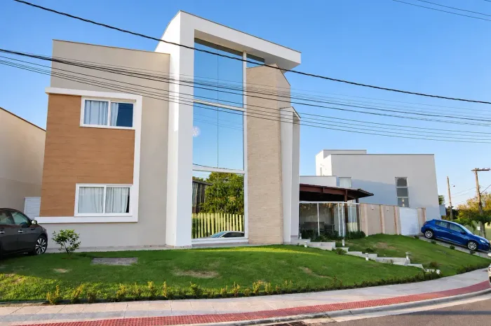 Casa de condomínio para venda tem 300 metros quadrados com 3 quartos em Boulevard Lagoa -
