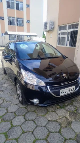 Peugeot 208 Griffe 1.6 Flex 16V 5P Aut. 2014