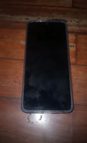 Celular redmi 128gb entrada V8 vem com carregador..