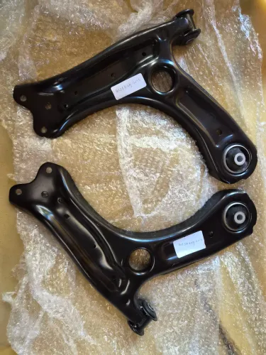 Par de bandeja dianteira fox, gol,saleiro,voyage,G5,G6,G7 original vw