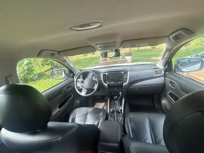 Mitsubishi L200 Triton Sport HPE 2.4 CD Diesel Aut. 2018