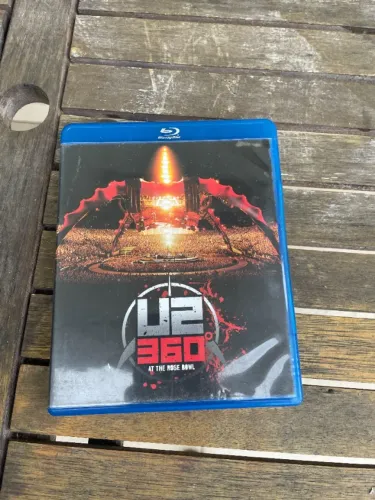 Bluray U2 360 AT THE ROSE BOWL - Usado em perf cond.
