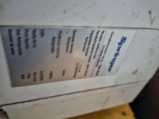 VENDO ARCONDICIONADO SPRINGER 12000 BTUS