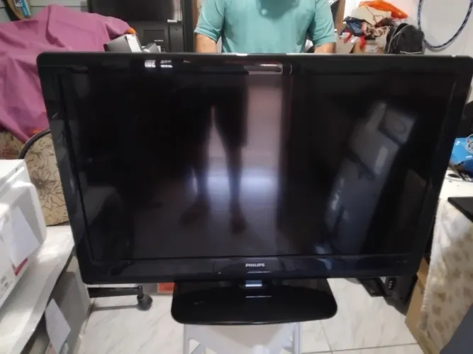 TV Philips 42