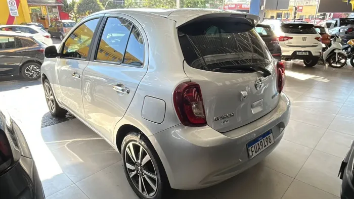 Nissan March SL 1.6 16V Flexstart 5P Aut. 2018