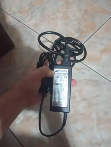 Carregador para notebook Samsung 19volts