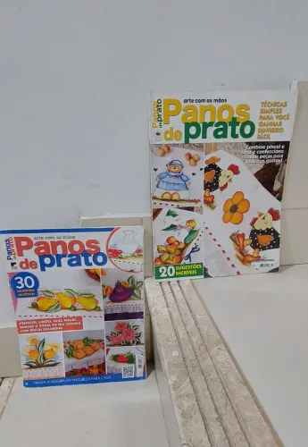 Revistas Arte com as mãos "panos de prato".
