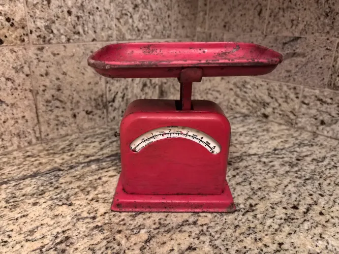 Antiga Balança de Ferro 5KG