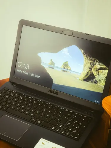 Notebook Asus Vivobook