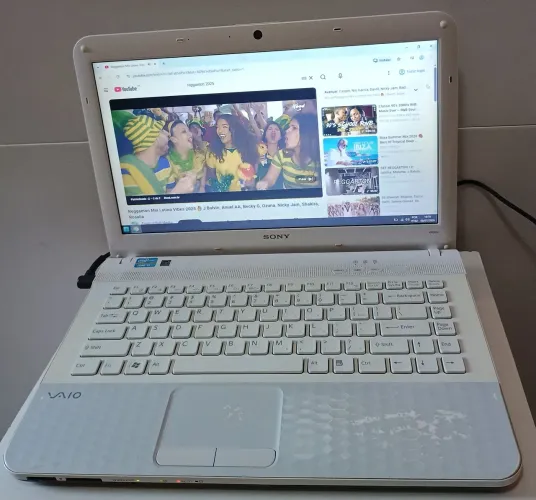 Notebook Sony Core i5 8GB de RAM 1TB tudo funcionando