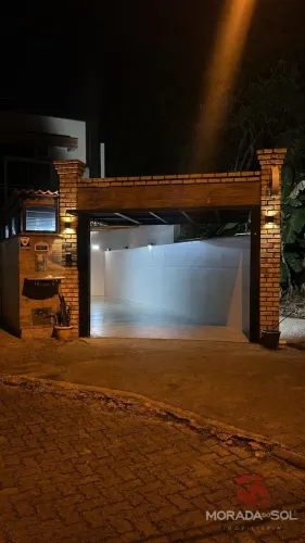 Sobrado Geminado em Areias, Tijucas para Locação | 3 Dorms