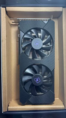 RX 5700 XT 8GB Mancer Streaky - Excelente Estado