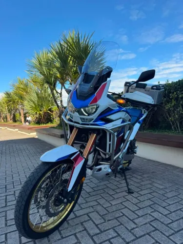 Honda Africa Twin Adventure Sports MT 2022 Branca | Manual | 18.000 km | Único Dono
