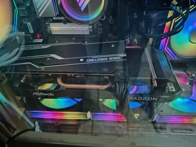 RX 7600 8gb Asrock