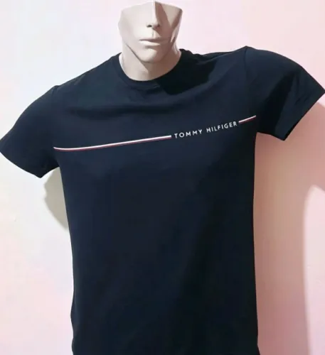 Camiseta Tommy Hilfiger original tamanho M