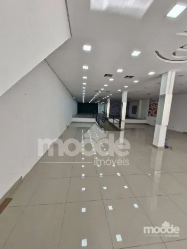 Salão Comercial na Teodoro Sampaio em Pinheiros - piso térreo + garagem no SS + piso infer