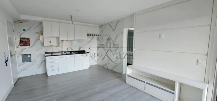 Apartamento - Pinheiros - 1 Dormitório - 50m²