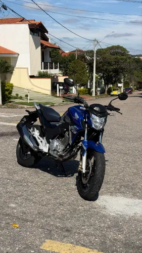 Honda CB 250F Twister CBS 2021 | Financia | Aceita Troca