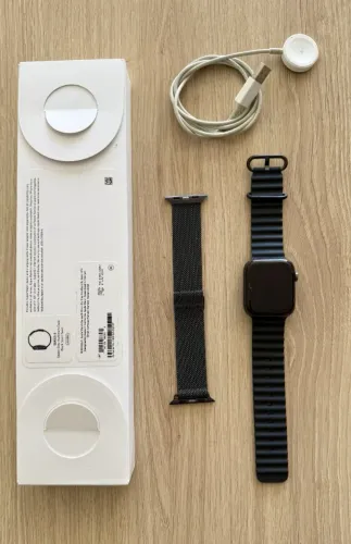 Apple Watch Series 6 44mm corpo de alumínio
