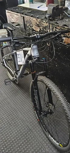 Bicicleta Oggi 7.2