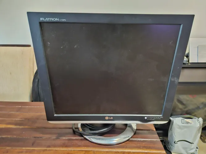 Monitor17 polegadas LG LX40
