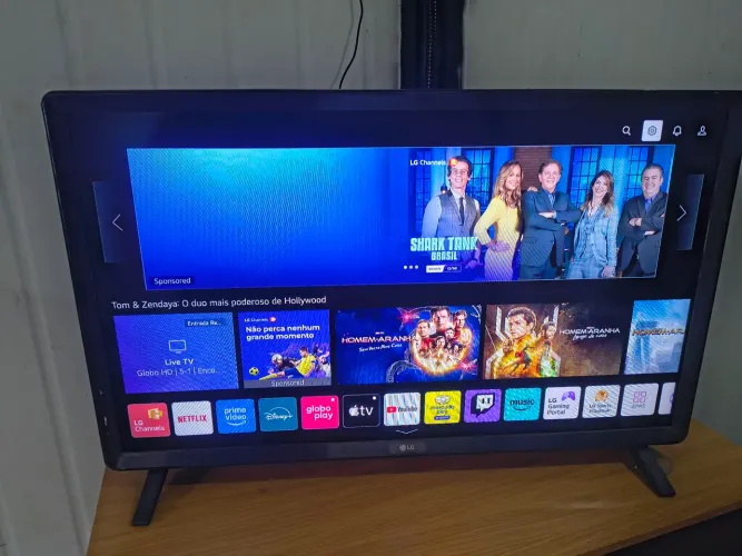 (Smartv tv LG 32)