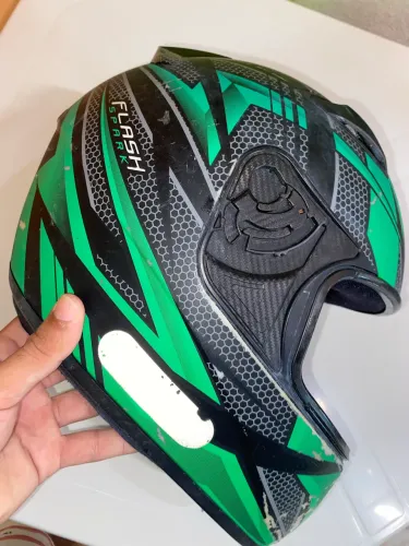 Capacete fechado EBF Spark Flash