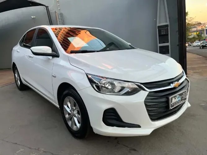 Chevrolet Onix Plus LT 1.0 12V TB Flex Aut. 4P 2023