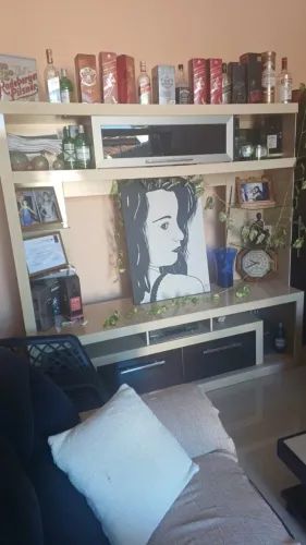 Estante conservada (não troco)