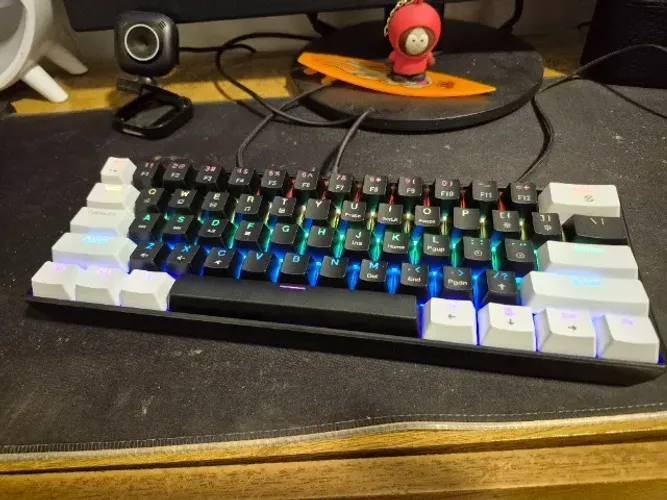 teclado mecânico 60% switch blue + 30 switch brown