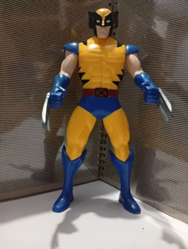 Boneco Wolverine hasbro.