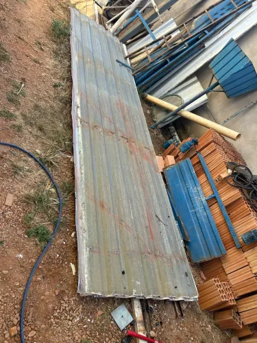 Vendo telha 5 metros