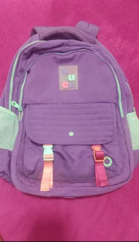 Linda mochila Luluca original +estojo Luluca tudo em ótimo semi novo