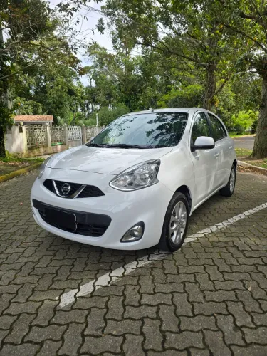 Nissan March SV 1.0 12V Flex 5P 2016