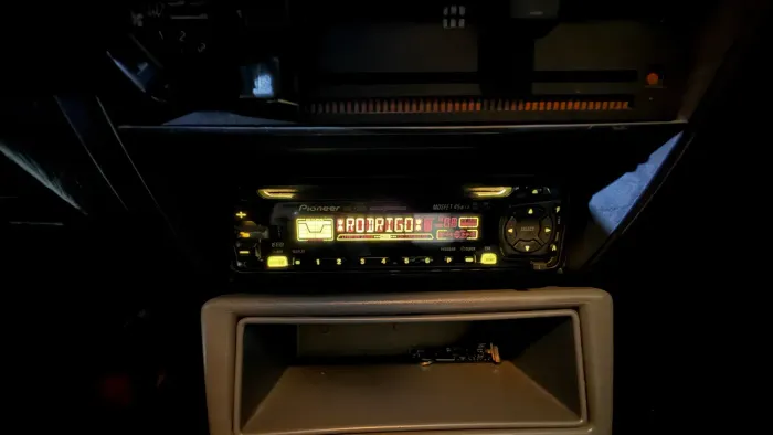 Pioneer Retrô Deh 2050 com Bluetooth