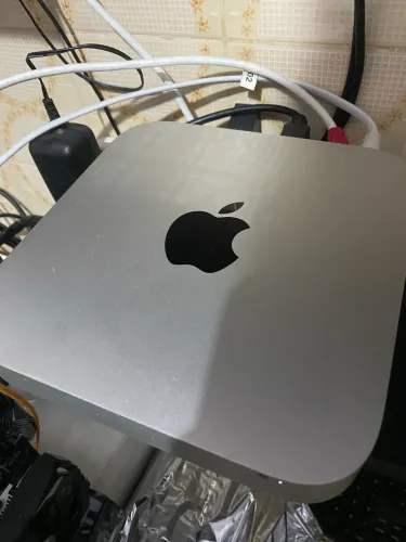 Mac Mini Apple i5 | 16GB RAM | Excelente Estado