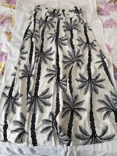 Saia longa tropical em viscose