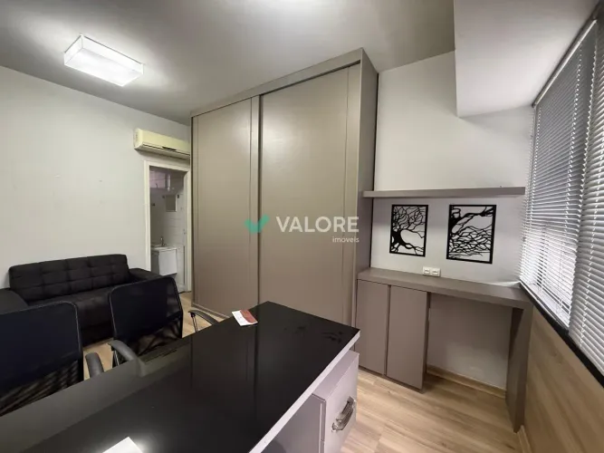 Sala Comercial 21,68 m² no Funcionários, BH  R$ 220.000