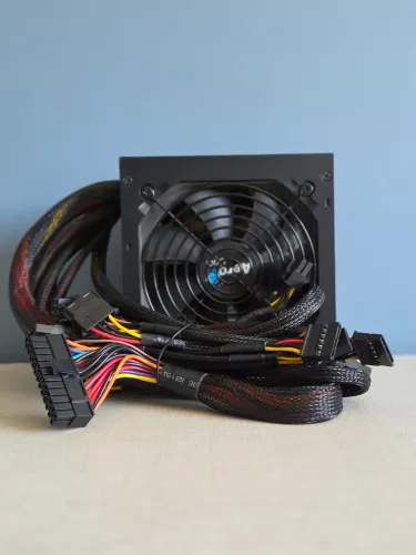 Fonte KCAS 600W, 80 Plus Bronze