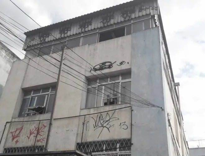 AMPLO EDIFÍCIO COMERCIAL - OPORTUNIDADE ÚNICA - JBM71010